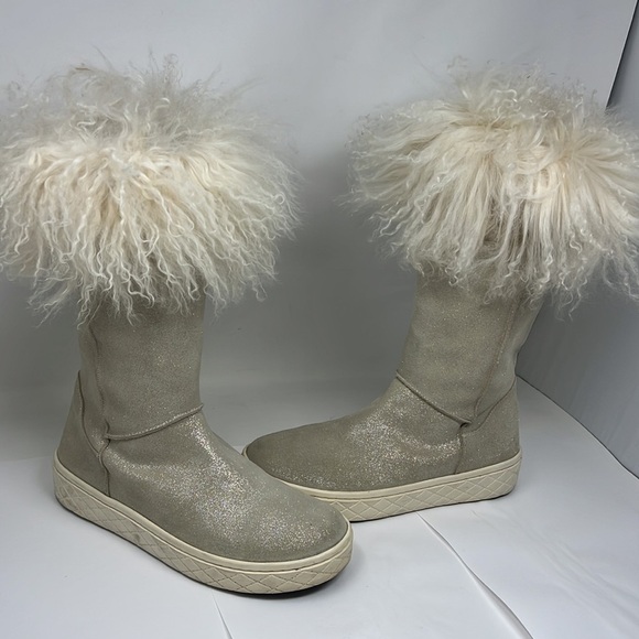 Moncler Sz 38 Gray Metallic Shimmer Suede Beige Curly Lamb Boots - Picture 1 of 12